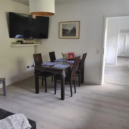 Lange דירה ברילון